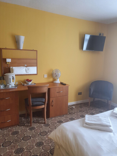 Bedroom 2, The Birley Arms Hotel, Lancashire
