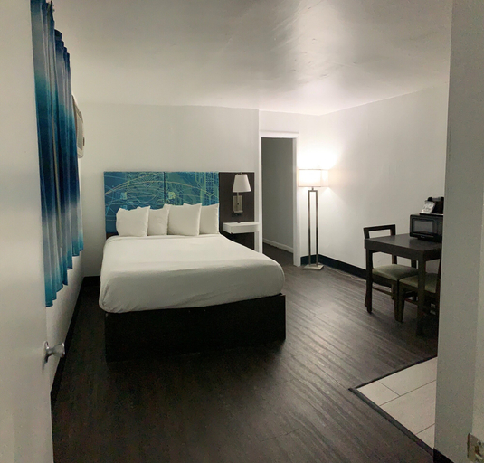 Bedroom 3, Tropical Seas Hotel, Georgetown
