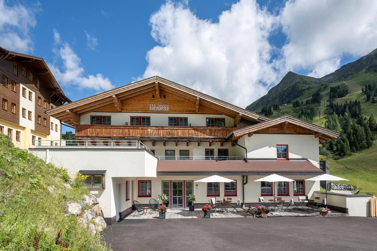 Exterior view 2, Apparthotel Kirchgasser, Tamsweg