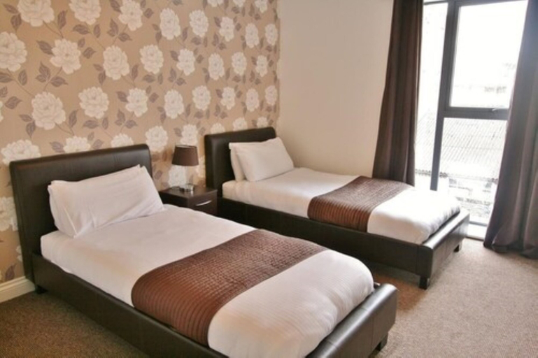 Others 2, Central Hotel Cheltenham by Roomsbooked, Gloucestershire