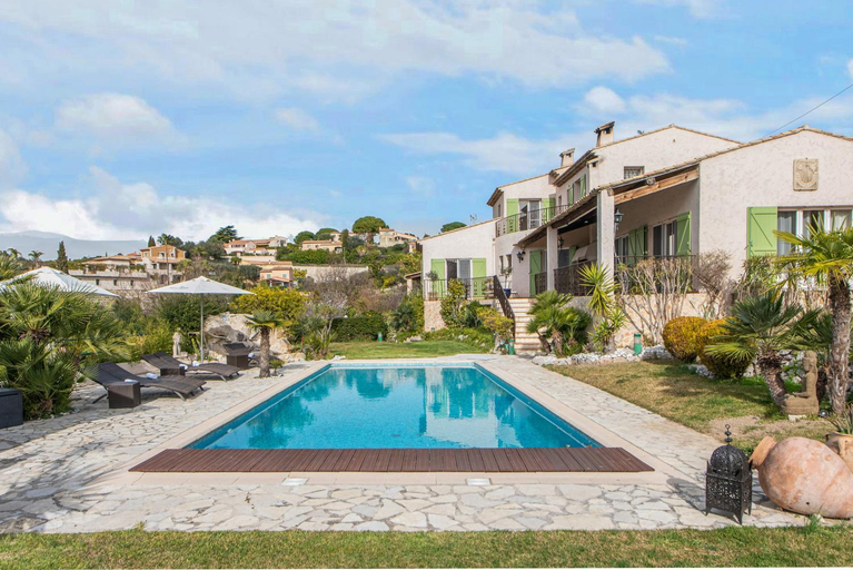 Others 2, Villa Bellet, Alpes-Maritimes