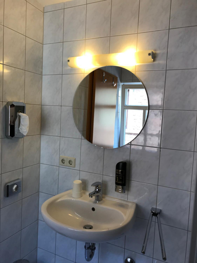 Bathroom 4, Poseidon Hotel, Bergstraße