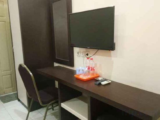4, Hotel Kencana Purwodadi, Grobogan