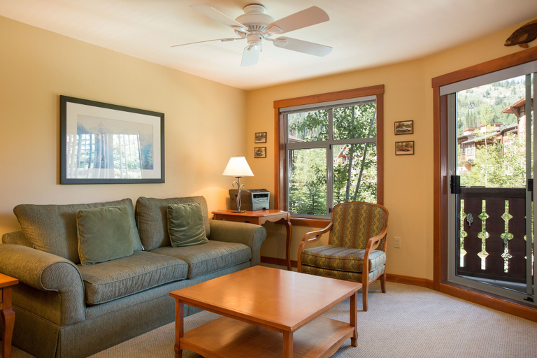 Living area, 2211 - Two Bedroom Standard Eagle Springs East 2 Condo by RedAwning, Salt Lake