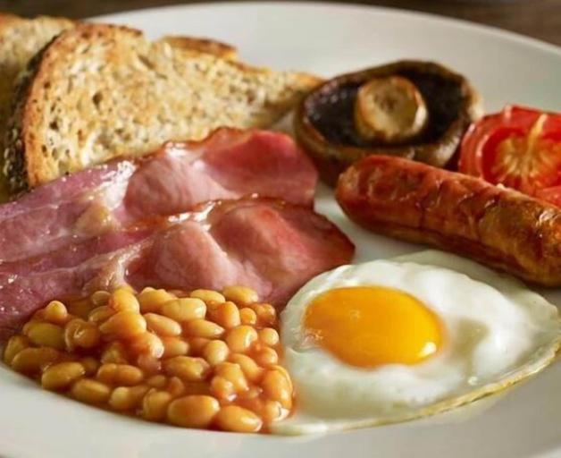 Food & Drinks 5, Swan Hotel Thaxted by Greene King Inns, Essex