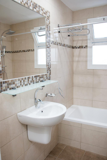 Bathroom 5, Marathon Hotel - All Inclusive, South Aegean