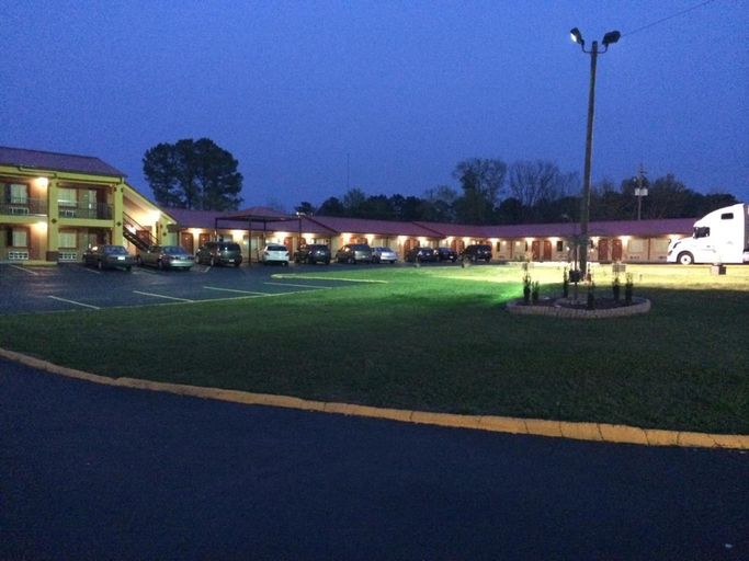 Exterior 3, Duffy's Motel, Gordon