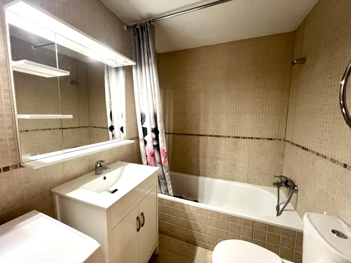 Bathroom 4, AQUAMARINA011, Girona