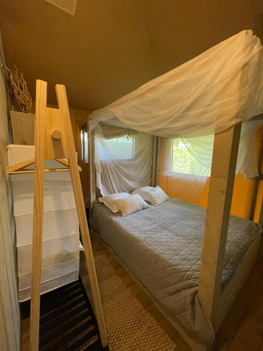 Others 3, Glamour Glamping at little beach, fully heated, West-Vlaanderen