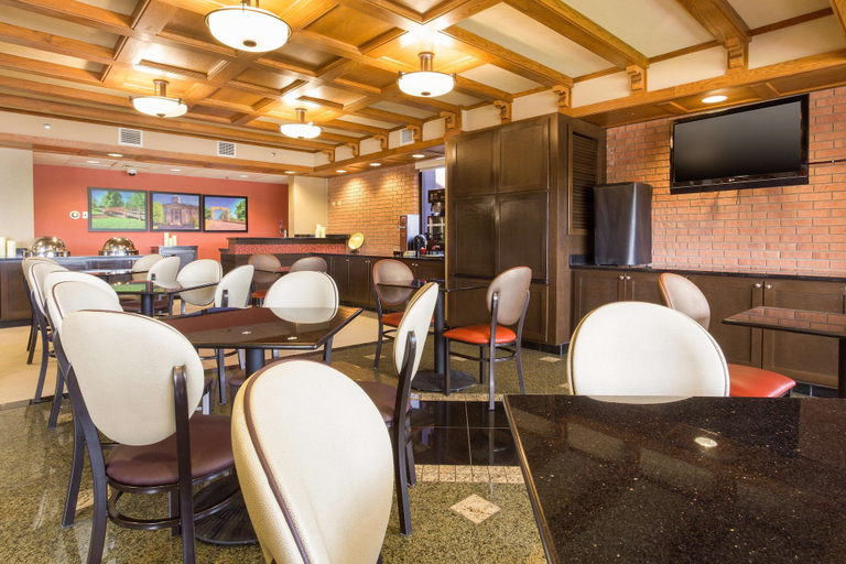 Food & Drinks 5, Drury Inn & Suites Jackson MO, Cape Girardeau