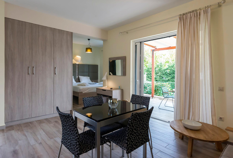 Others 5, Estia Coastal Dream - Lush Enchanting Garden Gem, Peloponnese
