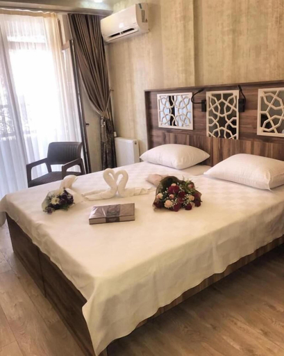 Bedroom 5, Yalova Sezon Hotel, Merkez