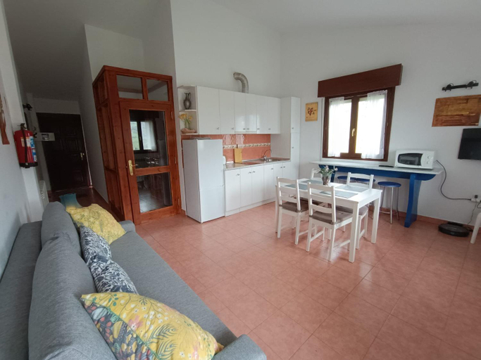 Others 4, Apartamentos la Escuela en Cantabria, Cantabria