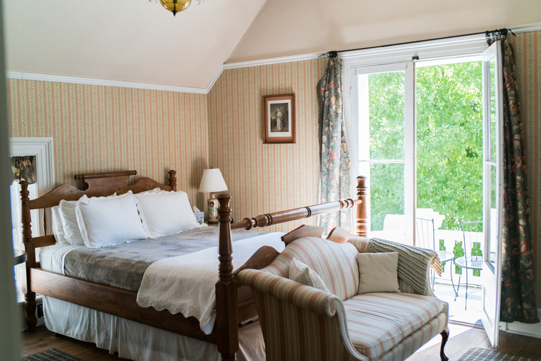 Bedroom 2, The Mulberry Inn, Washington
