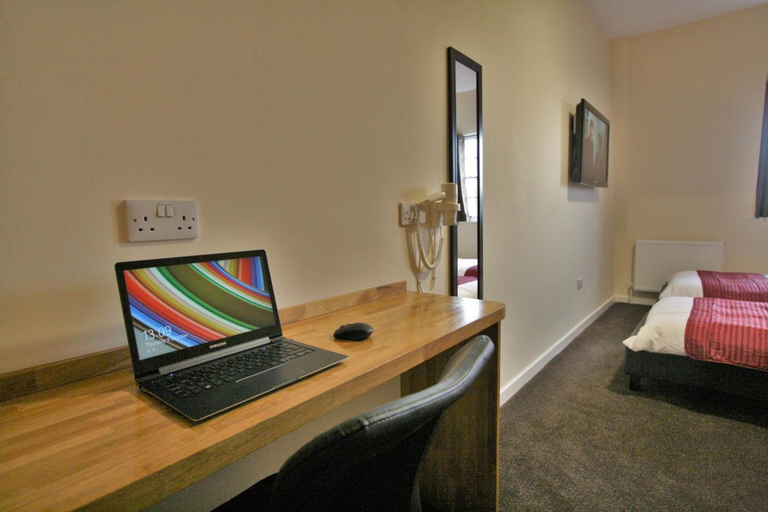 Others 5, Central Hotel Gloucester by Roomsbooked, Gloucestershire