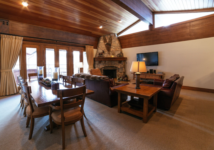 Dining, Flagstaff Two Bedroom 2 Apartment Hotel by RedAwning, Summit
