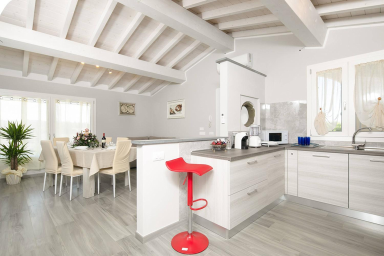 Others 5, Villino le Viole by VacaVilla, Florence