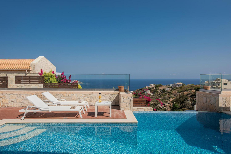 Sport & Beauty 3, Omega House in Crete, Crete