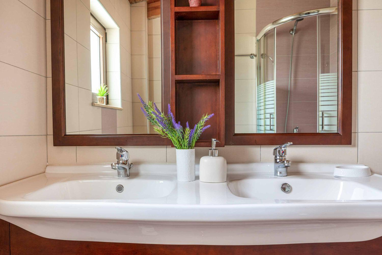 Bathroom, Villa Lemonia Platanias, Crete