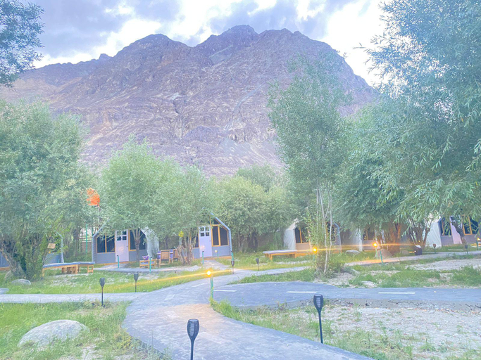 Others 4, Dreamville glamping , Leh