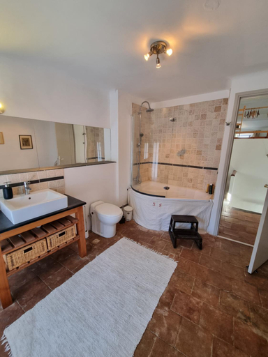 Bedroom 2, Belle chambre dans maison de charme, Aude