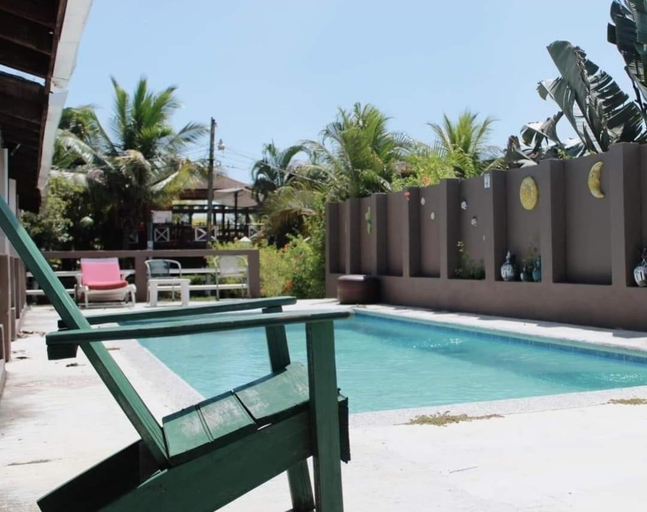 5, Corrales House, Tela
