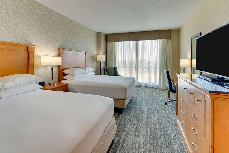 Bedroom 3, Drury Inn & Suites near Universal Orlando Resort, Orange