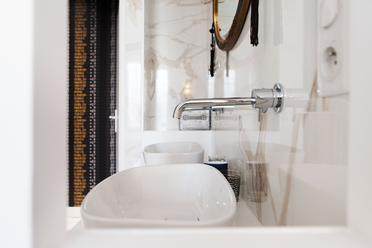 Bathroom 5, Une Chambre chez Dupont, Gironde