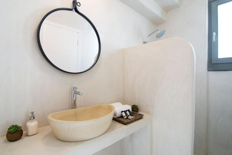 Bathroom 3, Dreamy Cycladic Luxury Summer Villa 1, South Aegean