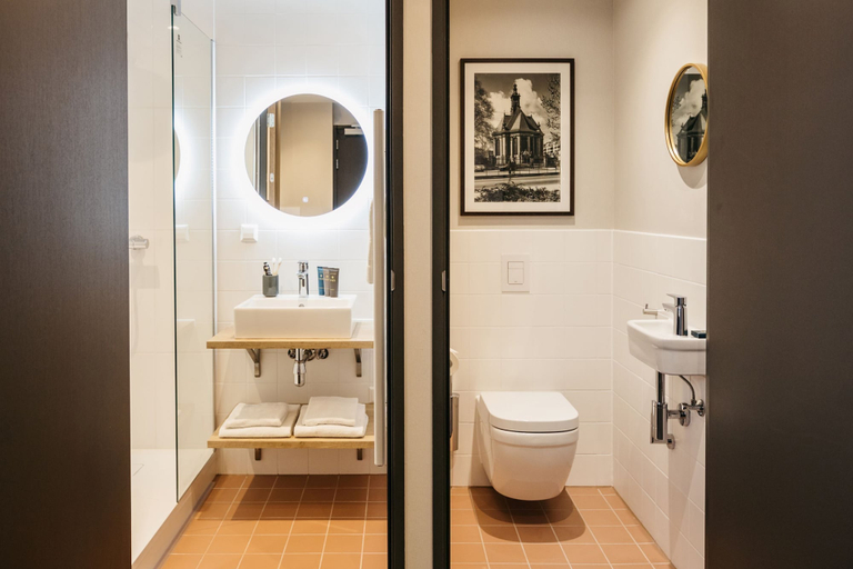 Bathroom 5, YAYS The Hague Willemspark by Numa, The Hague