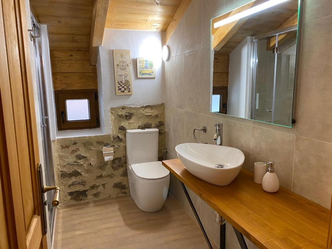 Bathroom 2, Alojamiento Rural El Molino de Butrera, Burgos