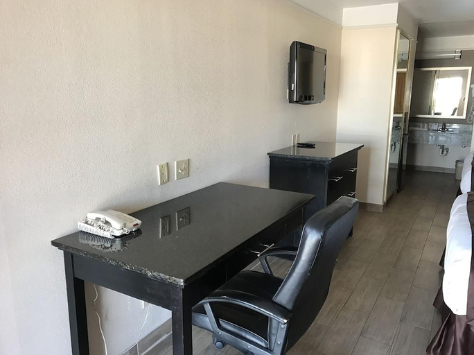 Others, Texas Inn Suites, Hidalgo