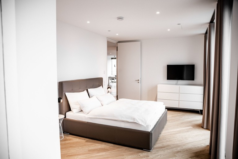 Bedroom 2, Stuttgarter Tor Apartments, Reutlingen