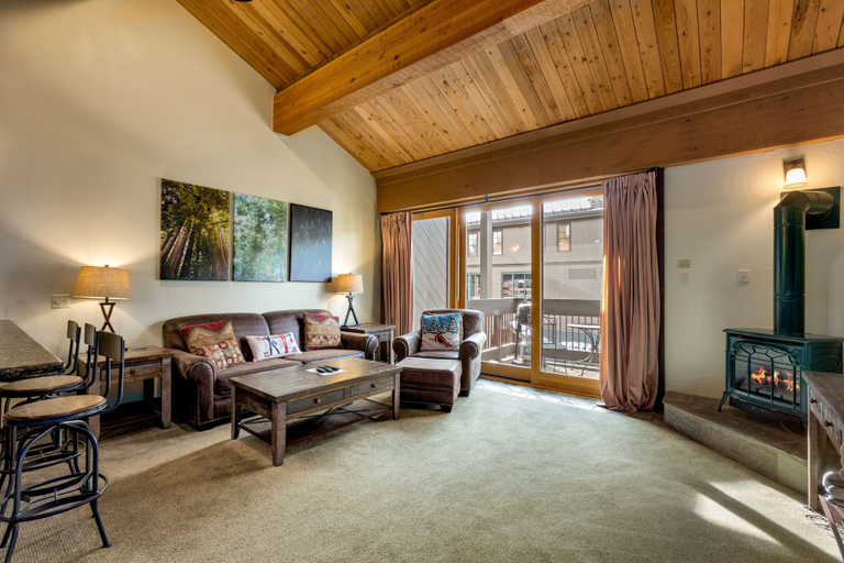 Room 5, Lofted Retreat in The Village by RedAwning, Placer