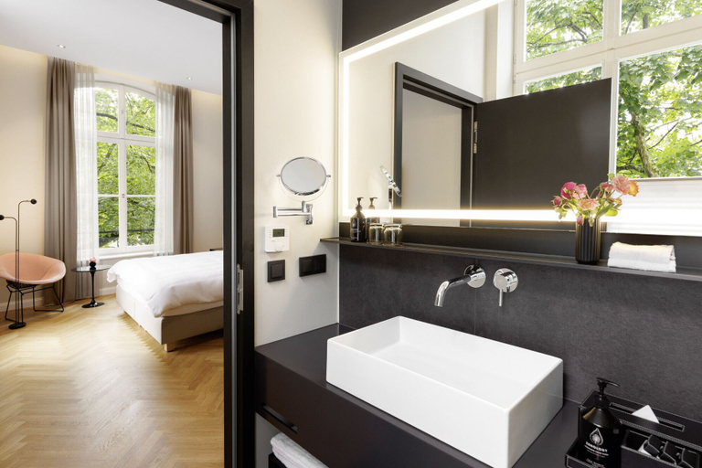 Bathroom 3, ESPLANADE Saarbrücken, Regionalverband Saarbrücken