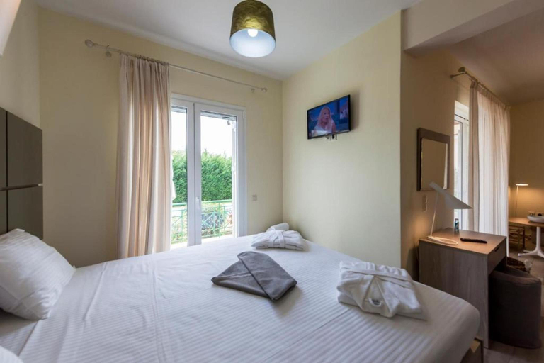 Bedroom 3, Coastal Dreamy Retreat Dive in Dimitra s Paradise, Peloponnese