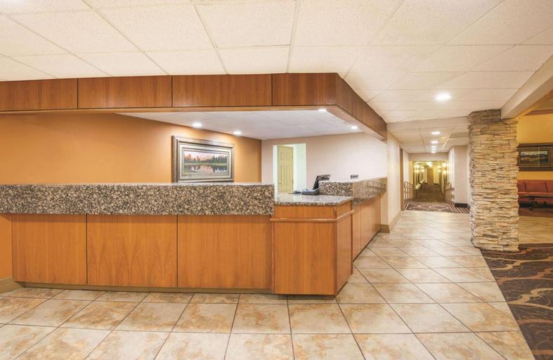 Public Area 2, Mountain Valley Inn & Suites, Summit