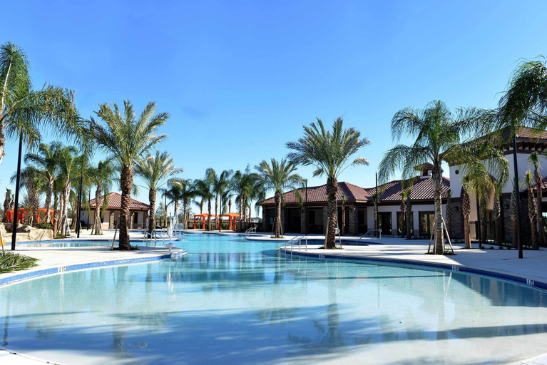 Water park 3, Gorgeous 5Bd w/ Pool & Jacuzzi @ Solterra Resort 6071, Polk