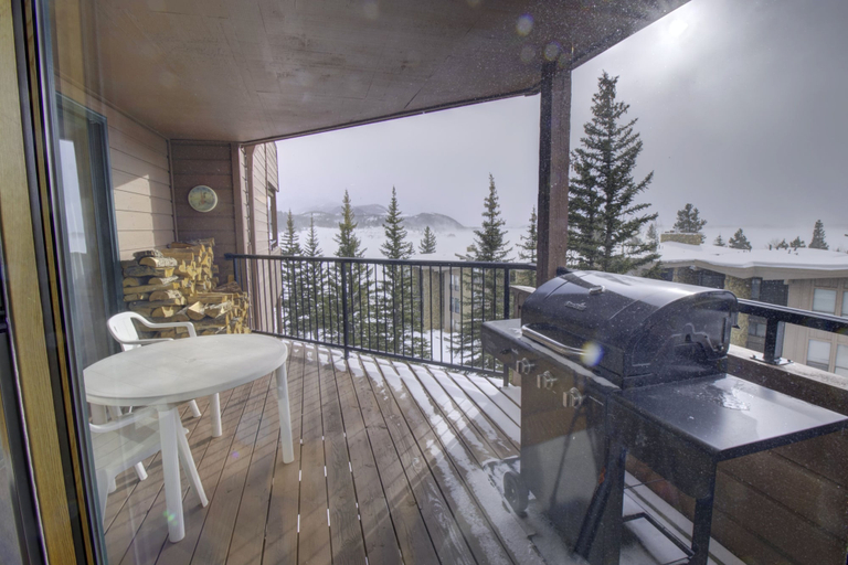 Balcony 4, 432 Marina Place 2 Bedroom Condo by RedAwning, Summit