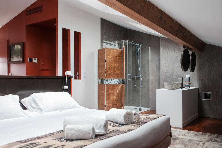Bedroom 4, Une Chambre chez Dupont, Gironde