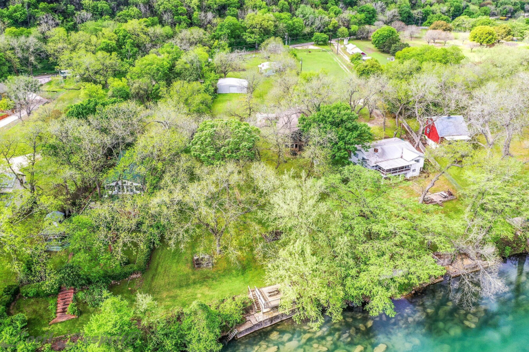 Property grounds 4, Red Barn Rr9122rb 5 Bedroom Home by RedAwning, Comal