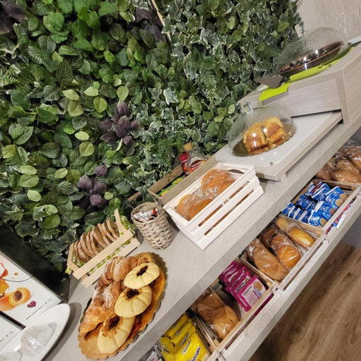 Facilities 5, ILLUVIA 2, Milano