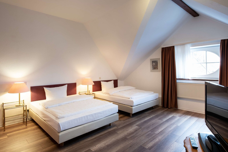Bedroom 2, Hotel Bürgerhof Wetzlar, Lahn-Dill-Kreis
