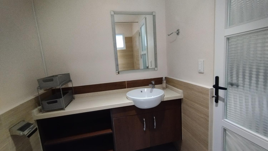 Bathroom 2, Stylish Studio Condo Unit At Matina Enclaves, Davao City