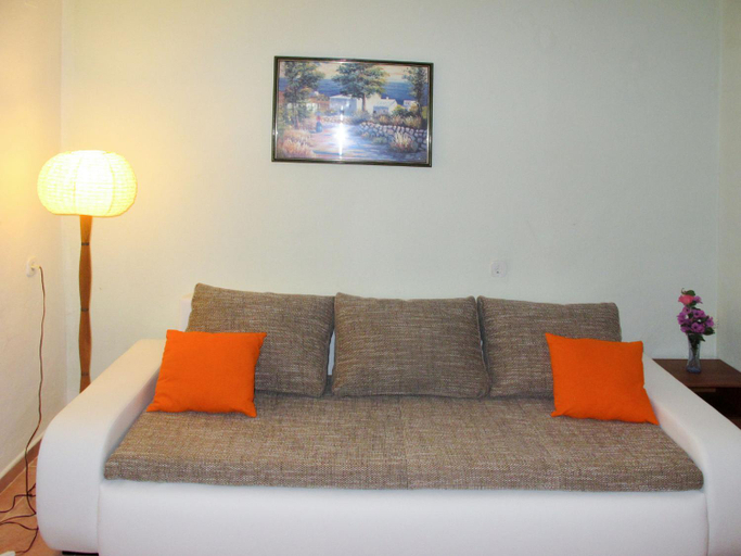 Others 2, Apartment Lukeni-2 by Interhome, Posedarje