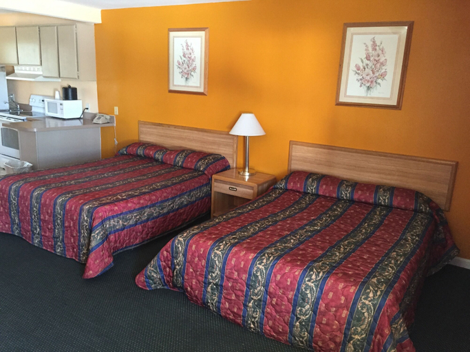 Bedroom 2, Western Sands Motel, Riverside