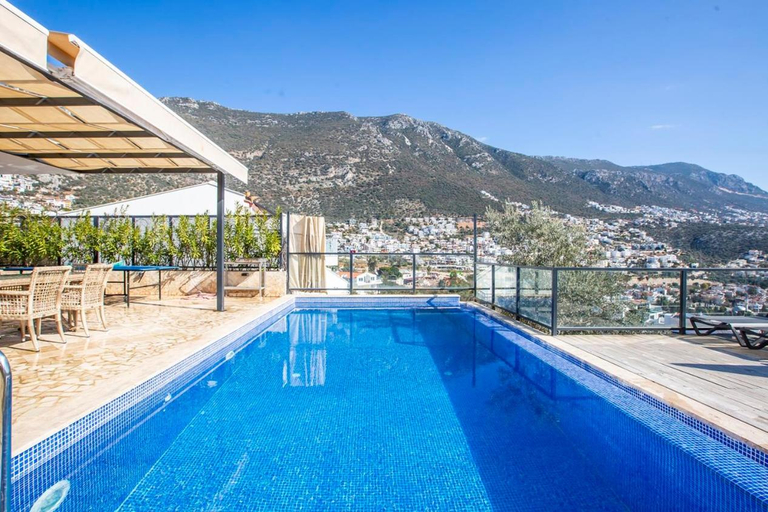 Others 4, Villa Royal 2, Kaş