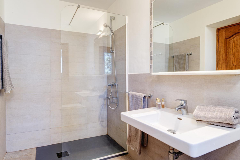 Bathroom, Casa Arevale, Granada