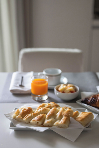 In-room dining 4, Residence Oliveto, Savona