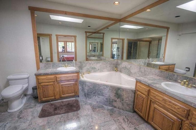 Bathroom, 569 Lucerne 4 Bedroom Home by RedAwning, El Dorado